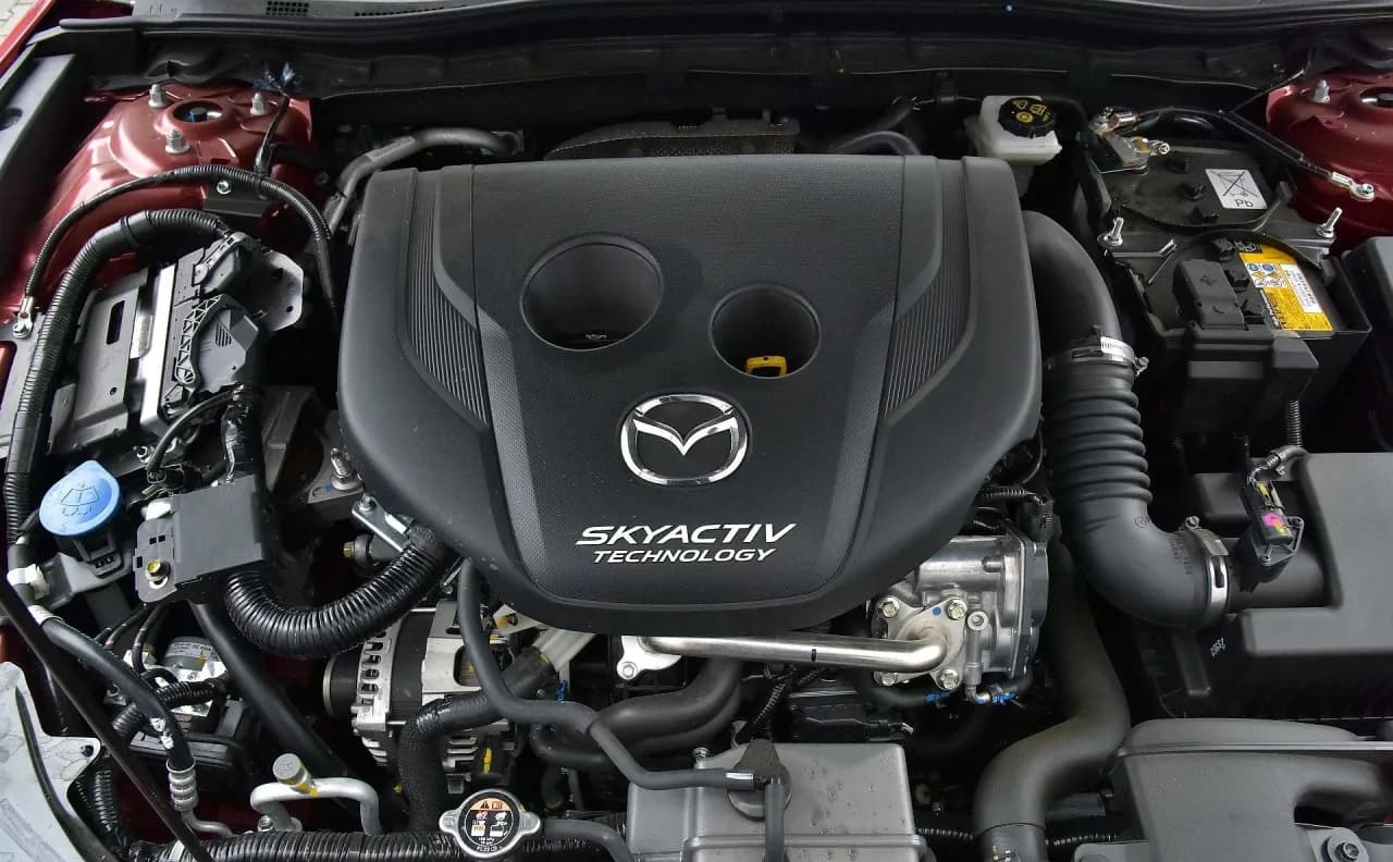 Mazda 3 jaki silnik wybrać? Odkryj najlepsze opcje i ich cechy