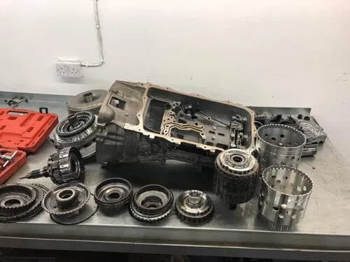 Regeneracja skrzyni biegów: gdzie najlepiej w Polsce? Ranking warszta