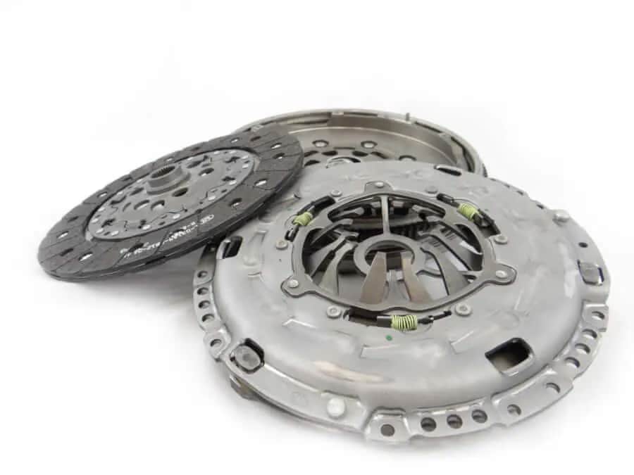 Ile kosztuje wymiana sprzęgła Citroen Xsara Picasso: Aktualne ceny serwisów