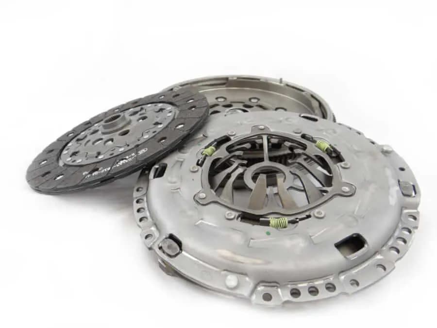 Ile kosztuje wymiana sprzęgła opel zafira: ceny i ukryte wydatki w 2025